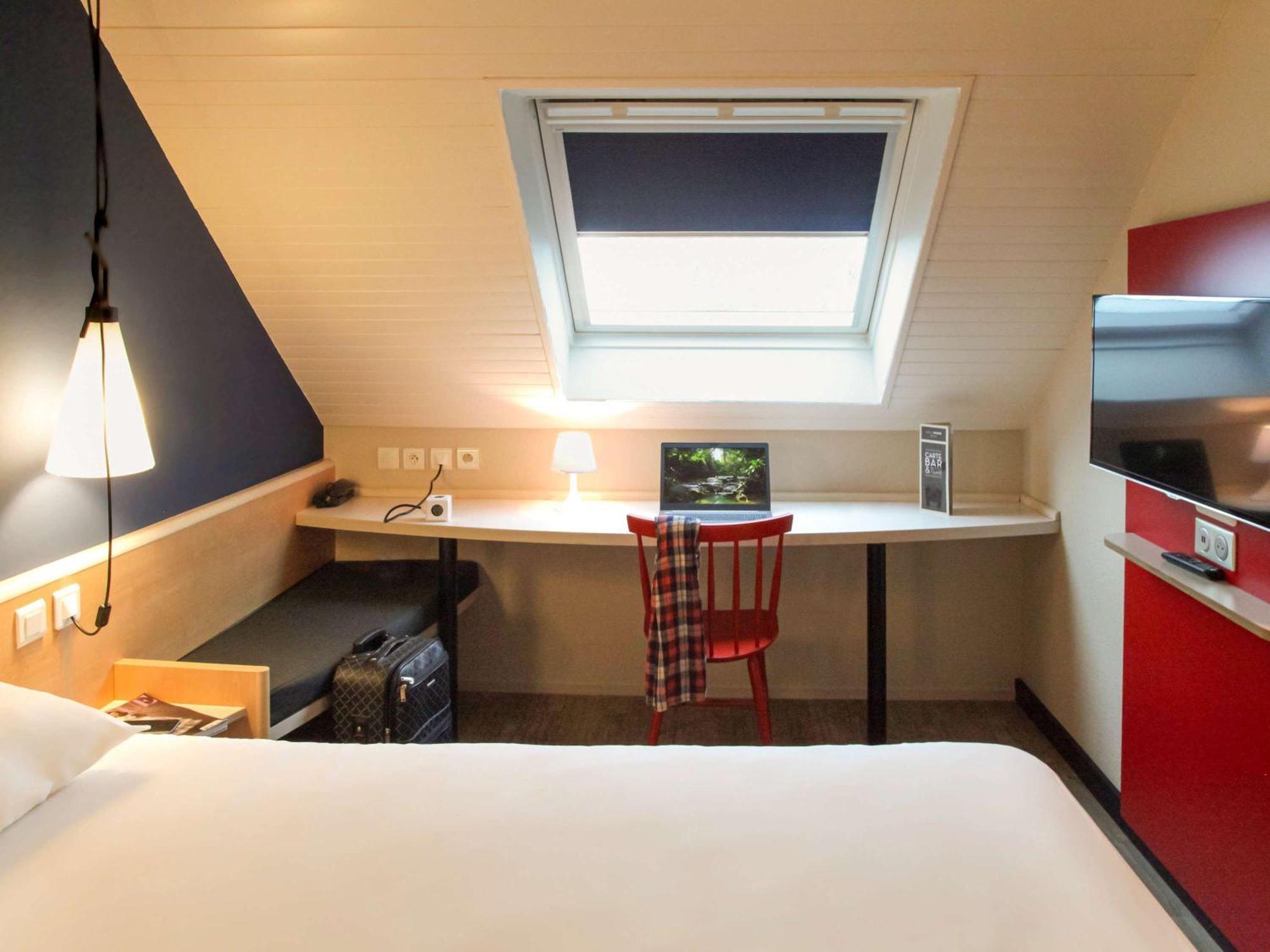 Ibis Brest Kergaradec Hotel Екстериор снимка