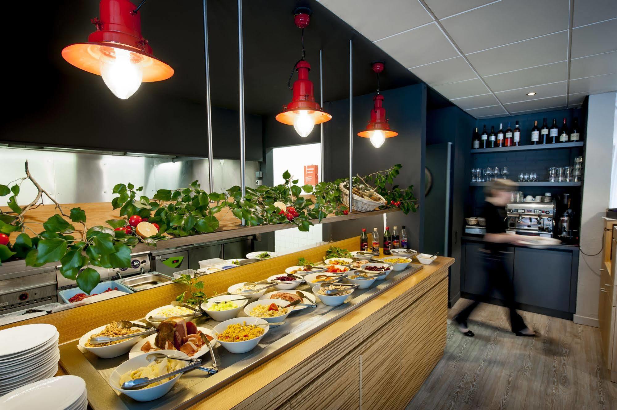 Ibis Brest Kergaradec Hotel Екстериор снимка